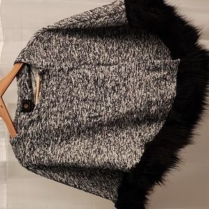 JM Collection cape/shawl/shrug